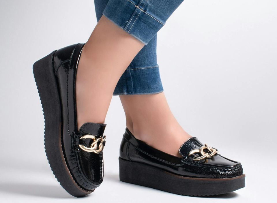 Footwear 6